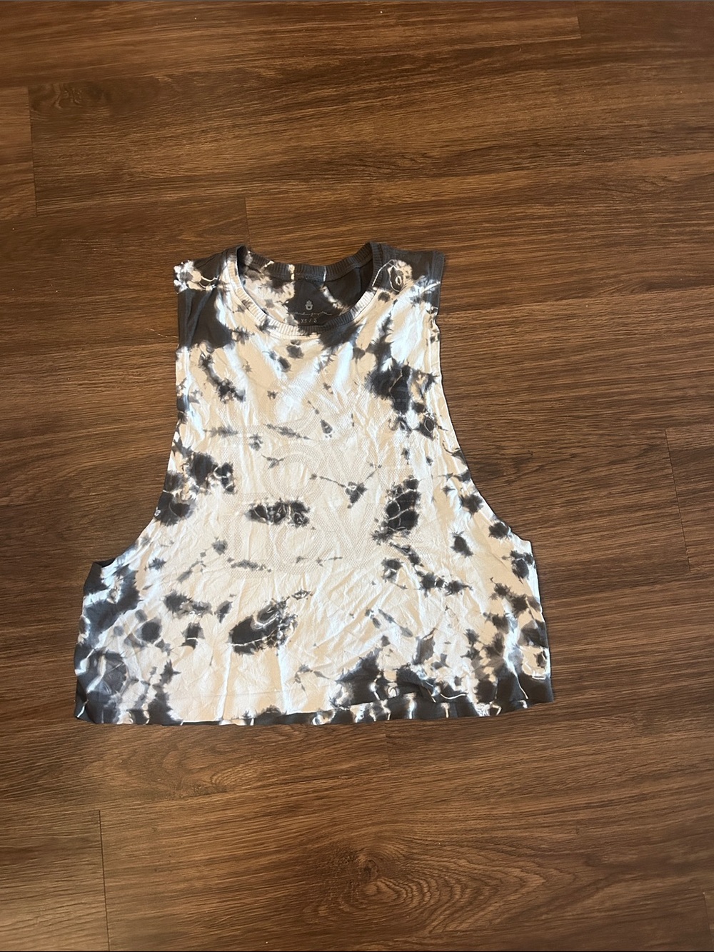 Spiritual Gangster Black & White Tie-Dye Crop Tank